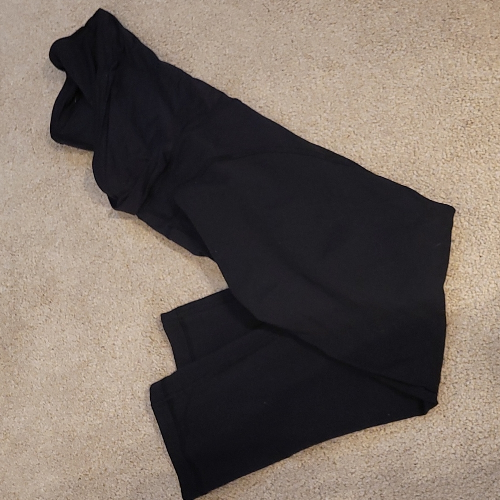 Isabel maternity Activewear capris